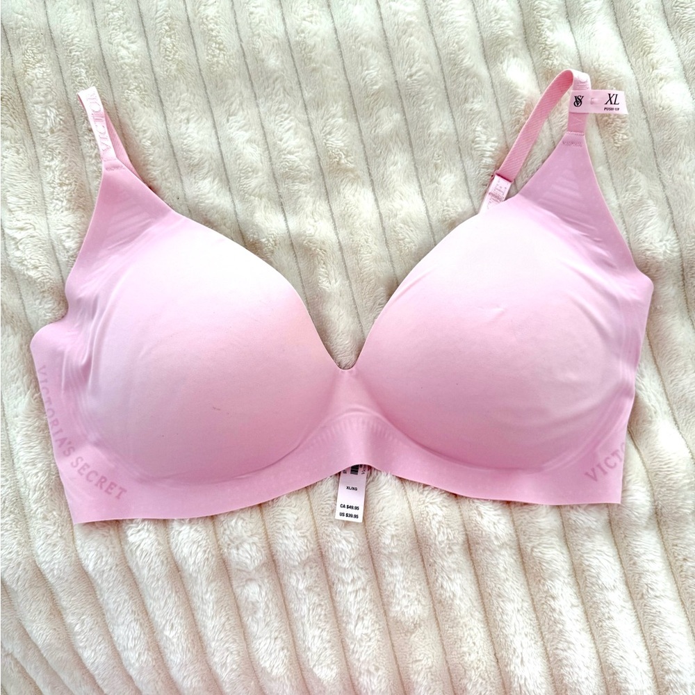Victoria's Secret Light Pink Seamless Bra